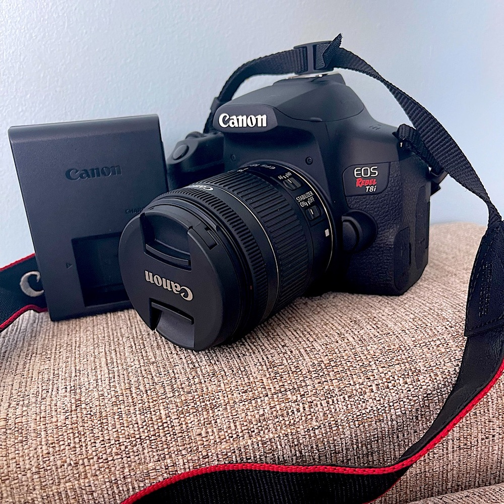 Canon EOS Rebel T8i